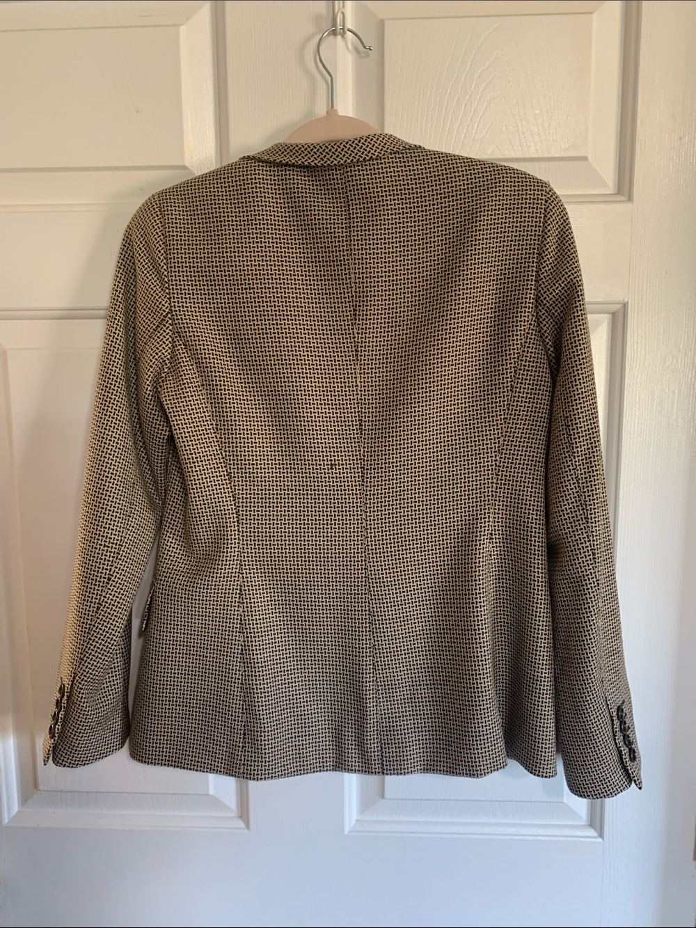 Coat - Picture 6 of 7